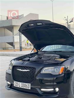 کرایسلەر 300